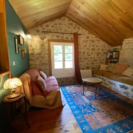 La Borie Maisonnette De Charme En Pierres 80m2 * Chenereilles