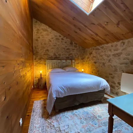 別荘 La Borie Maisonnette De Charme En Pierres 80m2 Chenereilles