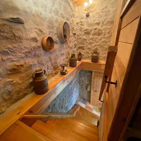 La Borie Maisonnette De Charme En Pierres 80m2 Chenereilles