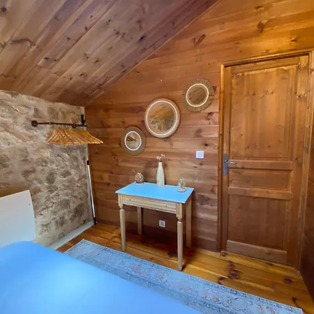 La Borie Maisonnette De Charme En Pierres 80m2 別荘 Chenereilles